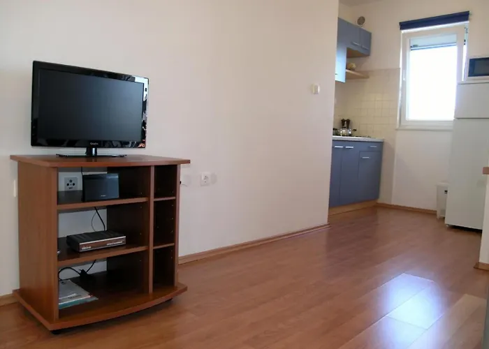 Aurelius - Relaxing With Gorgeous View